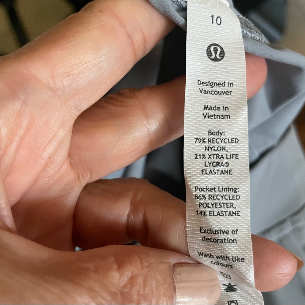 Lululemon joggers size 10 - Picture 4 of 6
